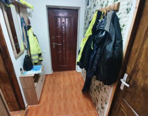 Lakás 2 szobák eladó on Floresti