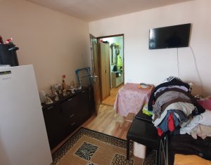 Lakás 2 szobák eladó on Floresti