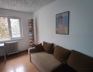 Lakás 4 szobák eladó on Cluj-napoca, Zóna Manastur