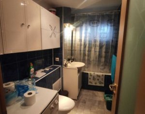 Lakás 4 szobák eladó on Cluj-napoca, Zóna Manastur