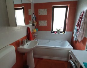 Lakás 2 szobák eladó on Floresti