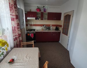 Lakás 2 szobák eladó on Floresti