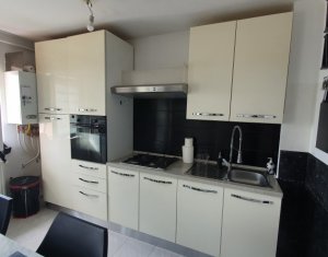 Lakás 2 szobák eladó on Floresti