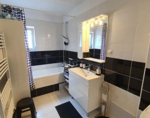 Lakás 2 szobák eladó on Floresti