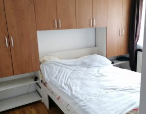 Ház 8 szobák eladó on Cluj-napoca