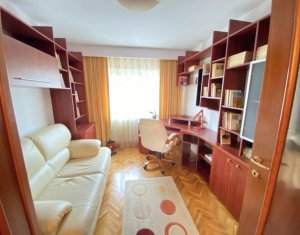 Appartement 4 chambres à louer dans Cluj-napoca, zone Gheorgheni
