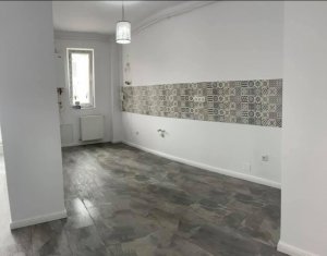 Lakás 2 szobák eladó on Floresti