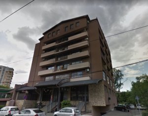 Bureau à vendre dans Cluj-napoca, zone Plopilor