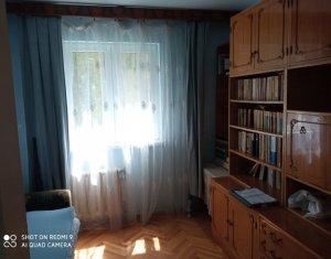 Appartement 3 chambres à vendre dans Cluj-napoca, zone Manastur
