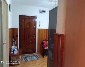 Appartement 3 chambres à vendre dans Cluj-napoca, zone Manastur