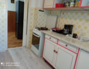Appartement 3 chambres à vendre dans Cluj-napoca, zone Manastur