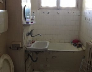 Lakás 4 szobák eladó on Cluj-napoca, Zóna Manastur