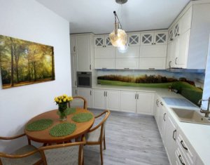 Ház 5 szobák eladó on Dezmir, Zóna Centru