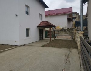 Ház 4 szobák eladó on Sannicoara