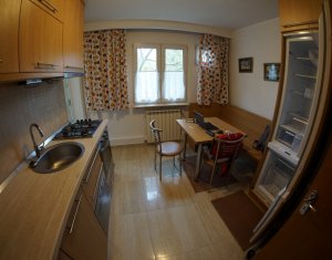 Lakás 3 szobák kiadó on Cluj-napoca, Zóna Manastur