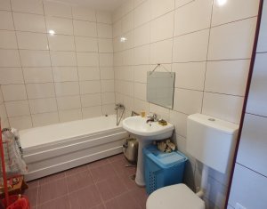 Lakás 2 szobák eladó on Floresti