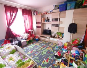 Lakás 2 szobák eladó on Floresti