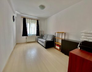 Lakás 3 szobák kiadó on Floresti