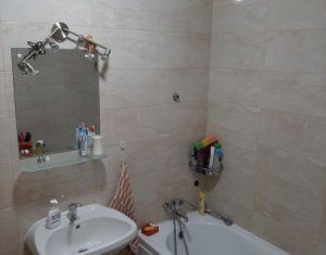 Lakás 2 szobák eladó on Floresti