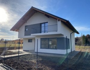 Maison 4 chambres à vendre dans Luna De Sus