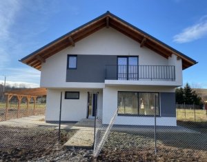 Maison 4 chambres à vendre dans Luna De Sus