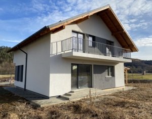 Maison 4 chambres à vendre dans Luna De Sus