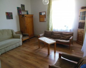 Maison 5 chambres à vendre dans Cluj-napoca, zone Marasti