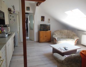 Maison 5 chambres à vendre dans Cluj-napoca, zone Marasti