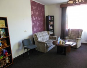 Maison 5 chambres à vendre dans Cluj-napoca, zone Marasti