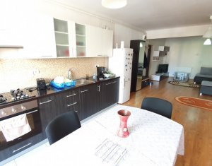 , 58m2 dans Floresti