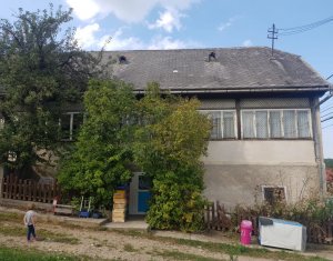De vanzare casa, anexe si teren in Manastireni, la 45 min de Cluj