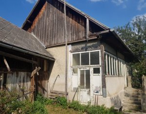 De vanzare casa, anexe si teren in Manastireni, la 45 min de Cluj