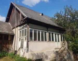 De vanzare casa, anexe si teren in Manastireni, la 45 min de Cluj