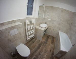 Appartement 4 chambres à louer dans Cluj-napoca, zone Centru