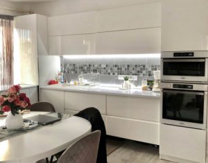 Appartement 3 chambres à vendre dans Cluj-napoca, zone Borhanci