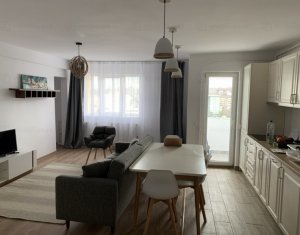 Lakás 4 szobák eladó on Cluj-napoca, Zóna Manastur