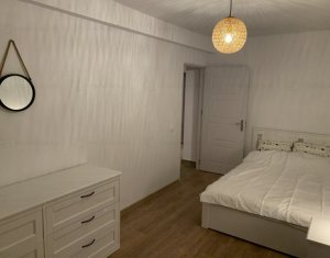 Lakás 4 szobák eladó on Cluj-napoca, Zóna Manastur