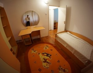 Lakás 3 szobák kiadó on Cluj-napoca, Zóna Manastur