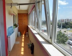 Appartement 3 chambres à louer dans Cluj-napoca, zone Marasti
