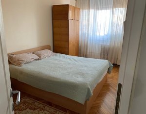 Appartement 4 chambres à vendre dans Cluj-napoca, zone Manastur