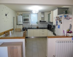 Ház 5 szobák eladó on Dej, Zóna Centru