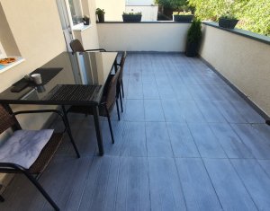 Appartement 3 chambres à vendre dans Floresti