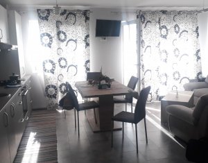 Lakás 4 szobák eladó on Floresti