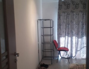 Lakás 4 szobák eladó on Floresti