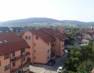 Lakás 4 szobák eladó on Floresti