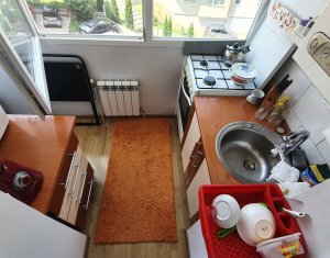 Lakás 2 szobák eladó on Floresti