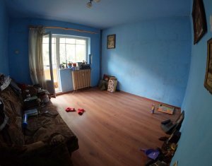 Appartement 3 chambres à vendre dans Cluj-napoca, zone Manastur