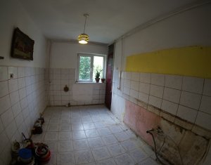 Appartement 3 chambres à vendre dans Cluj-napoca, zone Manastur