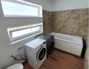 Lakás 3 szobák eladó on Floresti