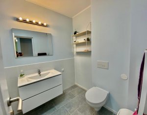 Lakás 2 szobák eladó on Floresti